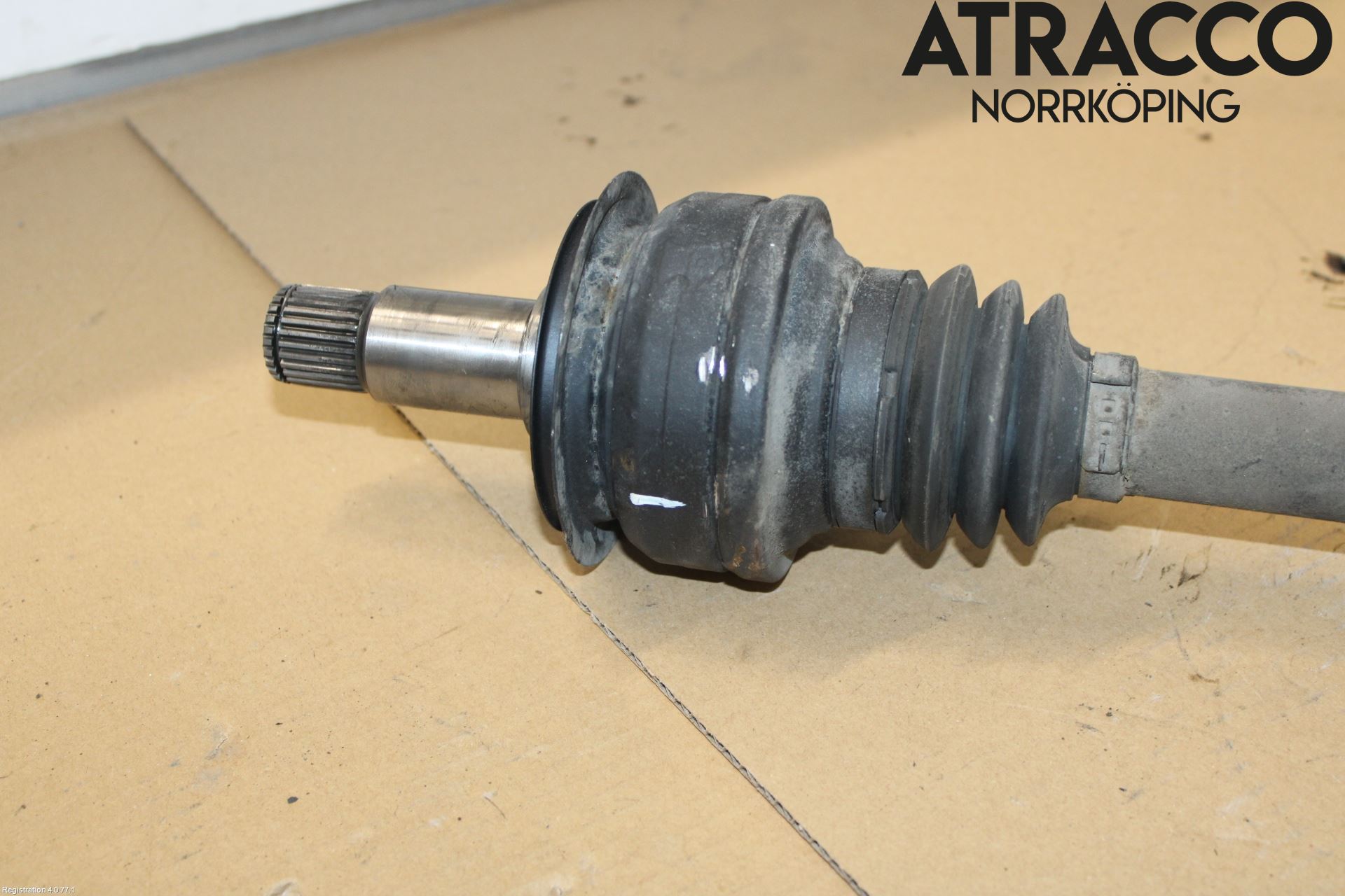 Mercedes-Benz MB GL/GLS-KLASS (X166) 12-19 Drivaxel Bak Vänster