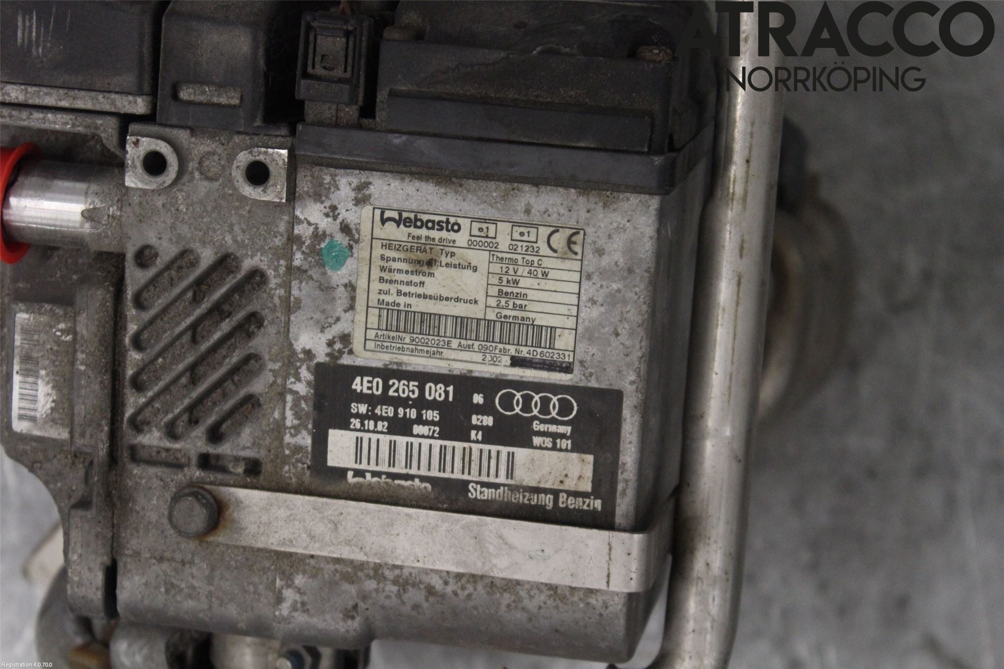 Audi A8/S8 4E  02-09 Bensinvärmare