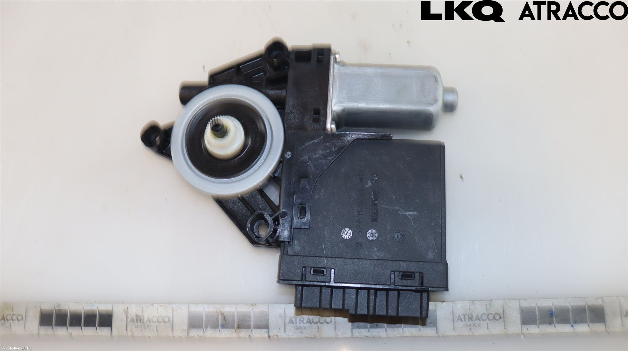 Volvo V90 17->> Fönsterhissmotor