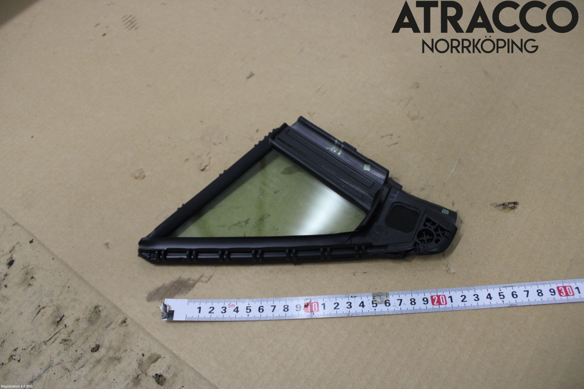 Toyota RAV4 19- Dörruta Fram Lilla Hö