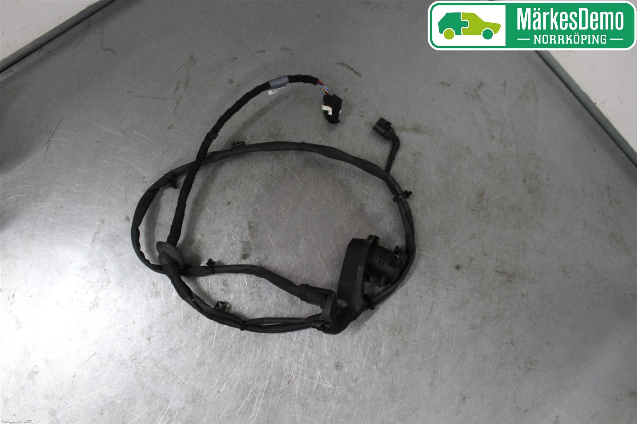 Audi A4/S4 B9 20- Dragkrok Elsats