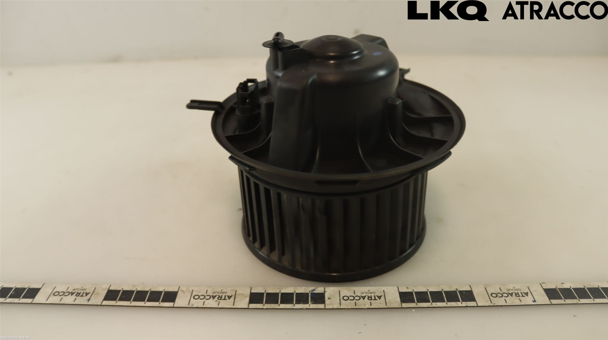 Volkswagen VW CADDY      04-10 Värmefläkt