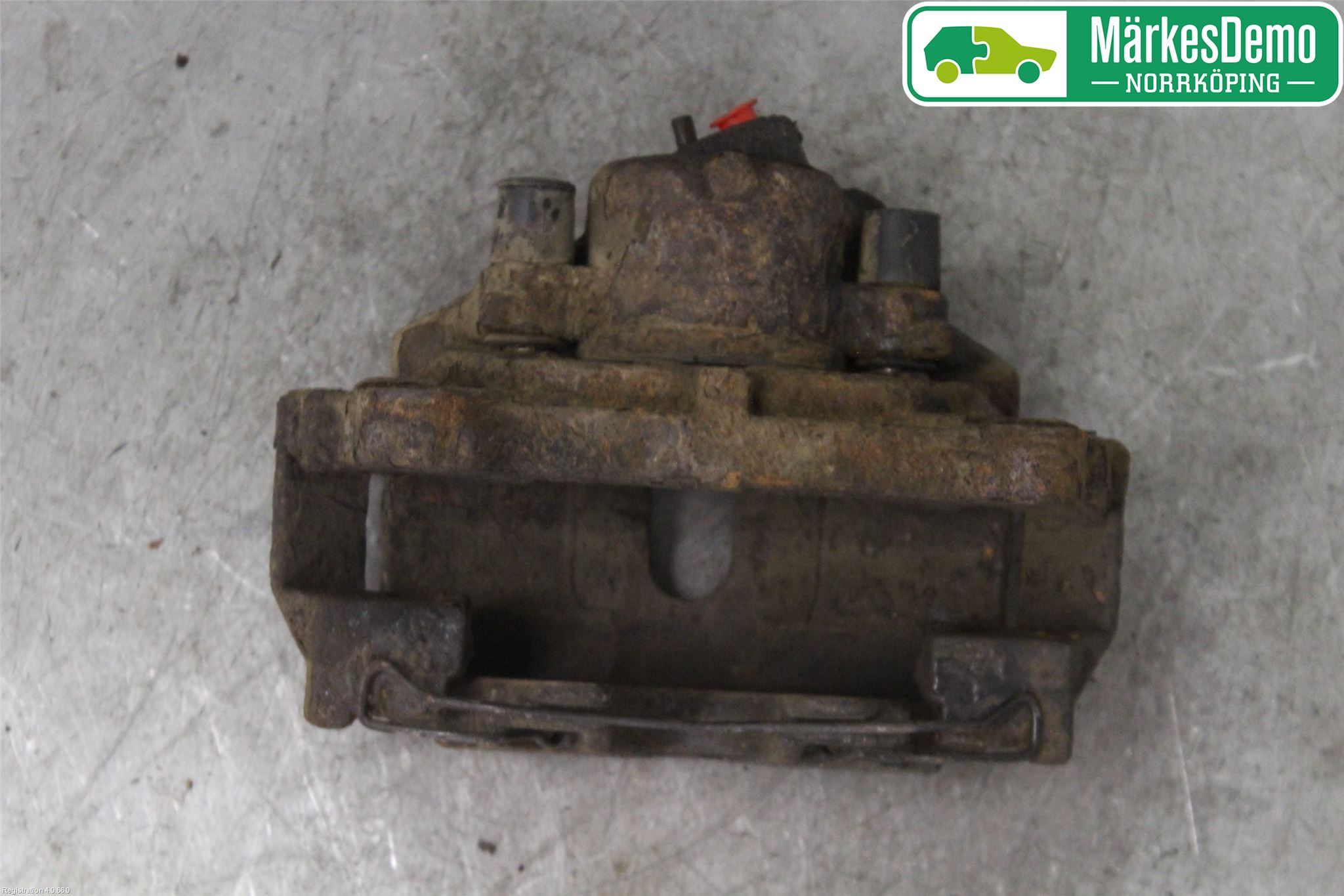 Volkswagen VW GOLF VI 09-13 Bromsok Fram Höger
