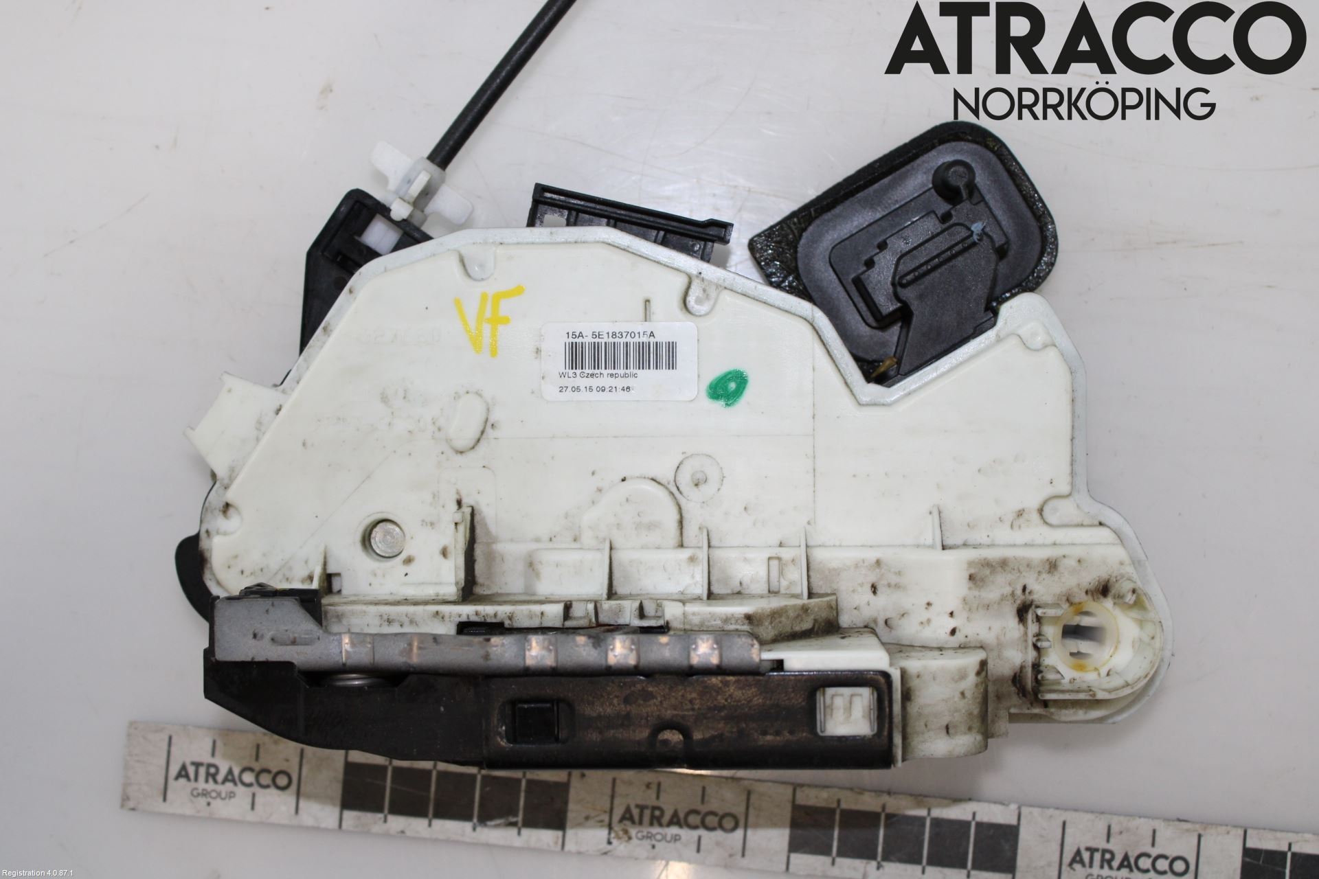 Skoda YETI Låskista-Dörrlås