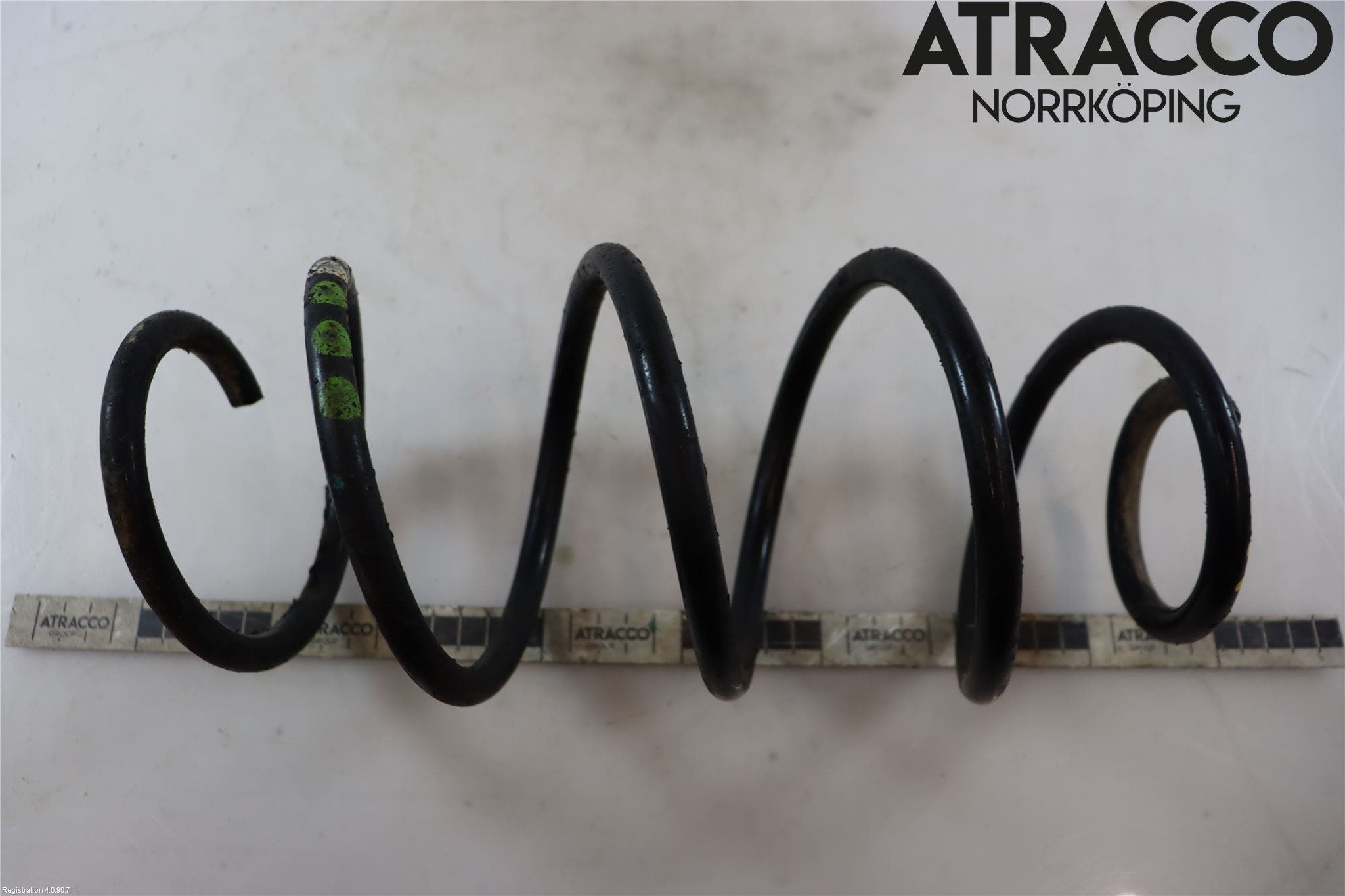 Skoda RAPID Fjäder Fram