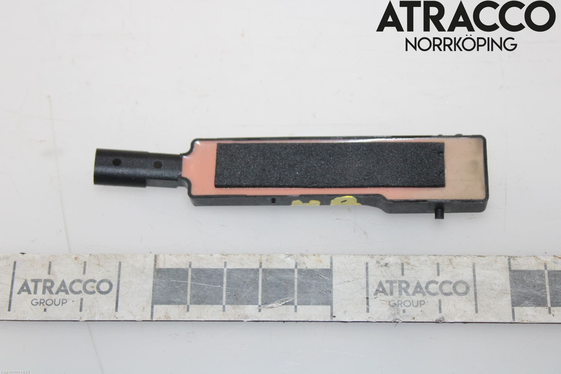 Audi A4/S4 B9 20- Dörrhandtag Yttre Hö