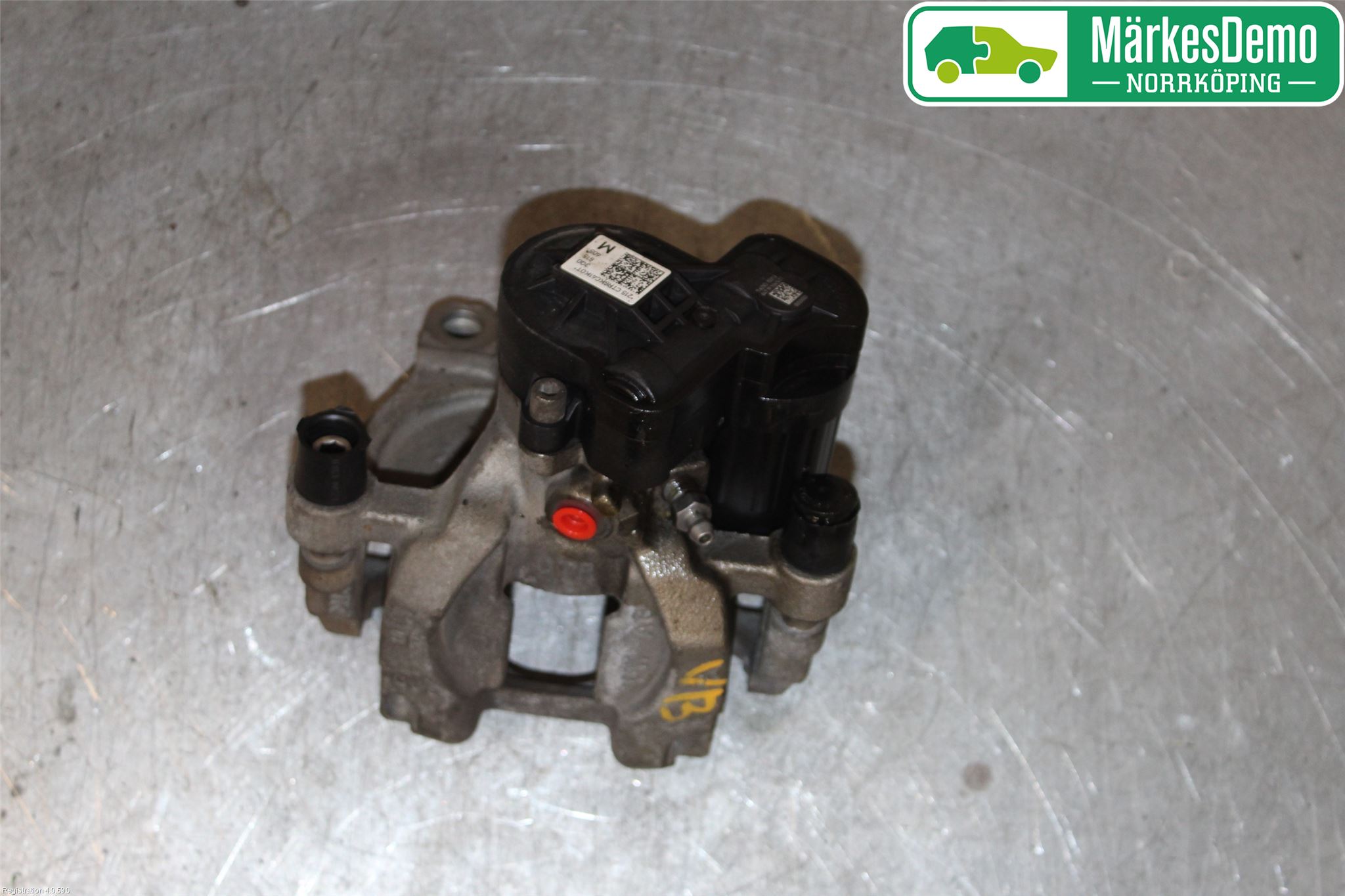 Skoda SUPERB 16-24 Bromsok Bak Vänster