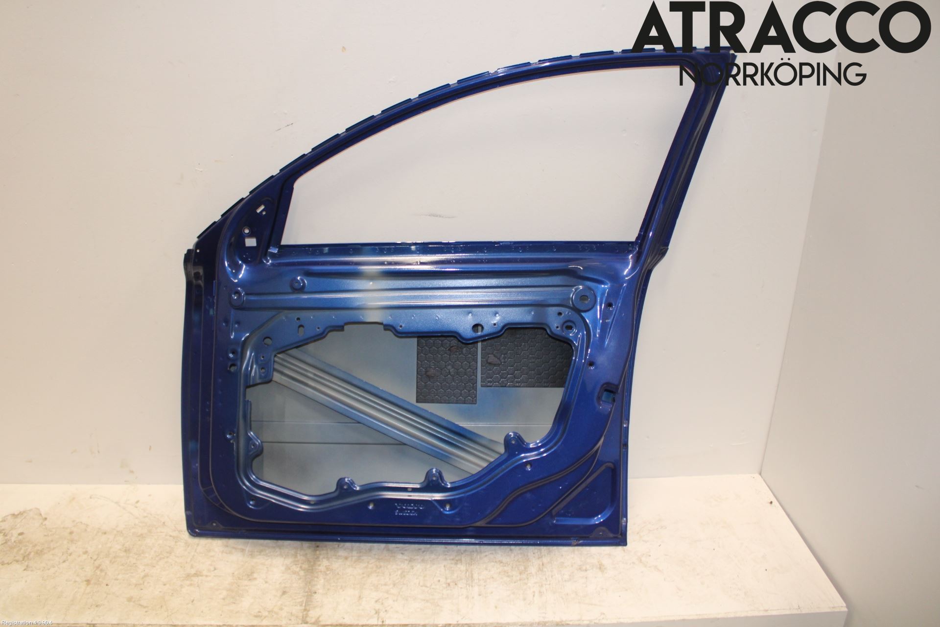 Volvo V50 08-12 Dörr Fram Höger
