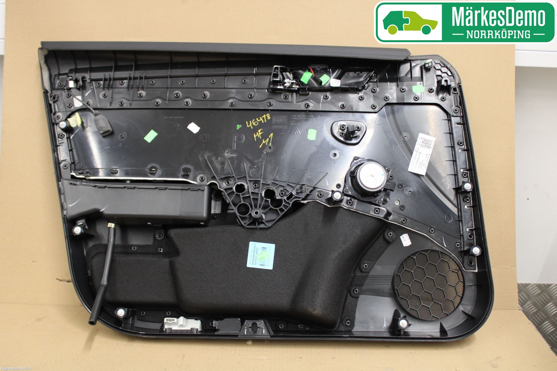 Skoda SUPERB 16-24 Dörrklädsel Hö