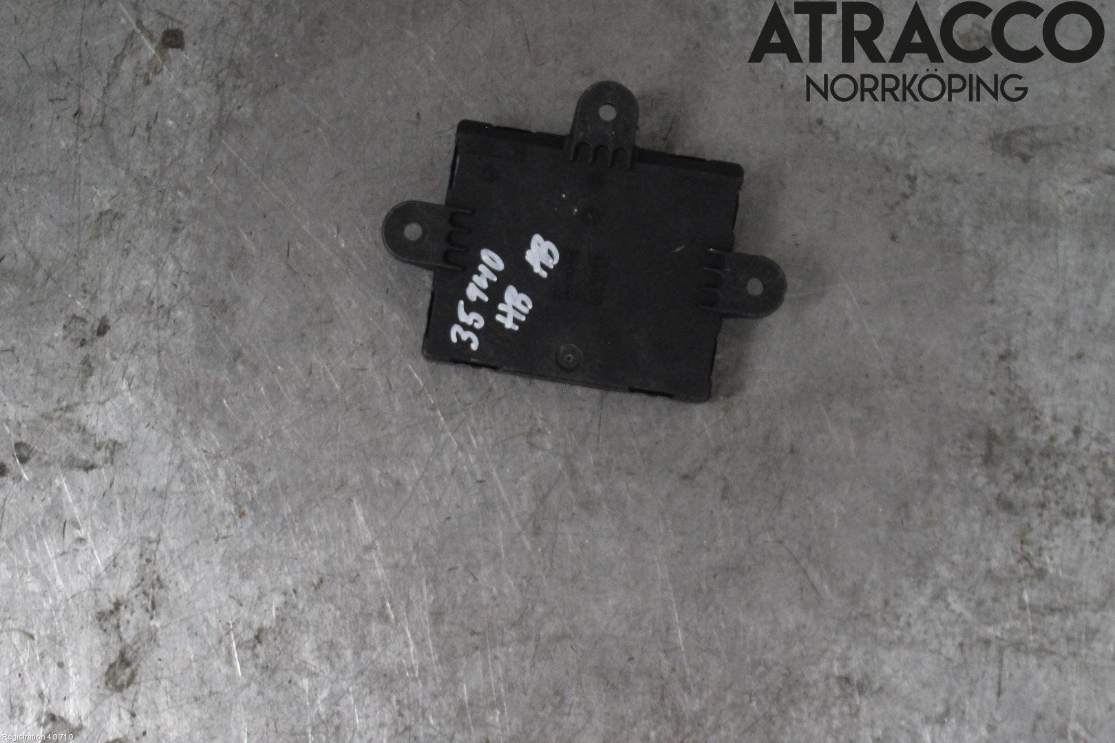 Volvo XC60 14-17 Styrenhet Dörr