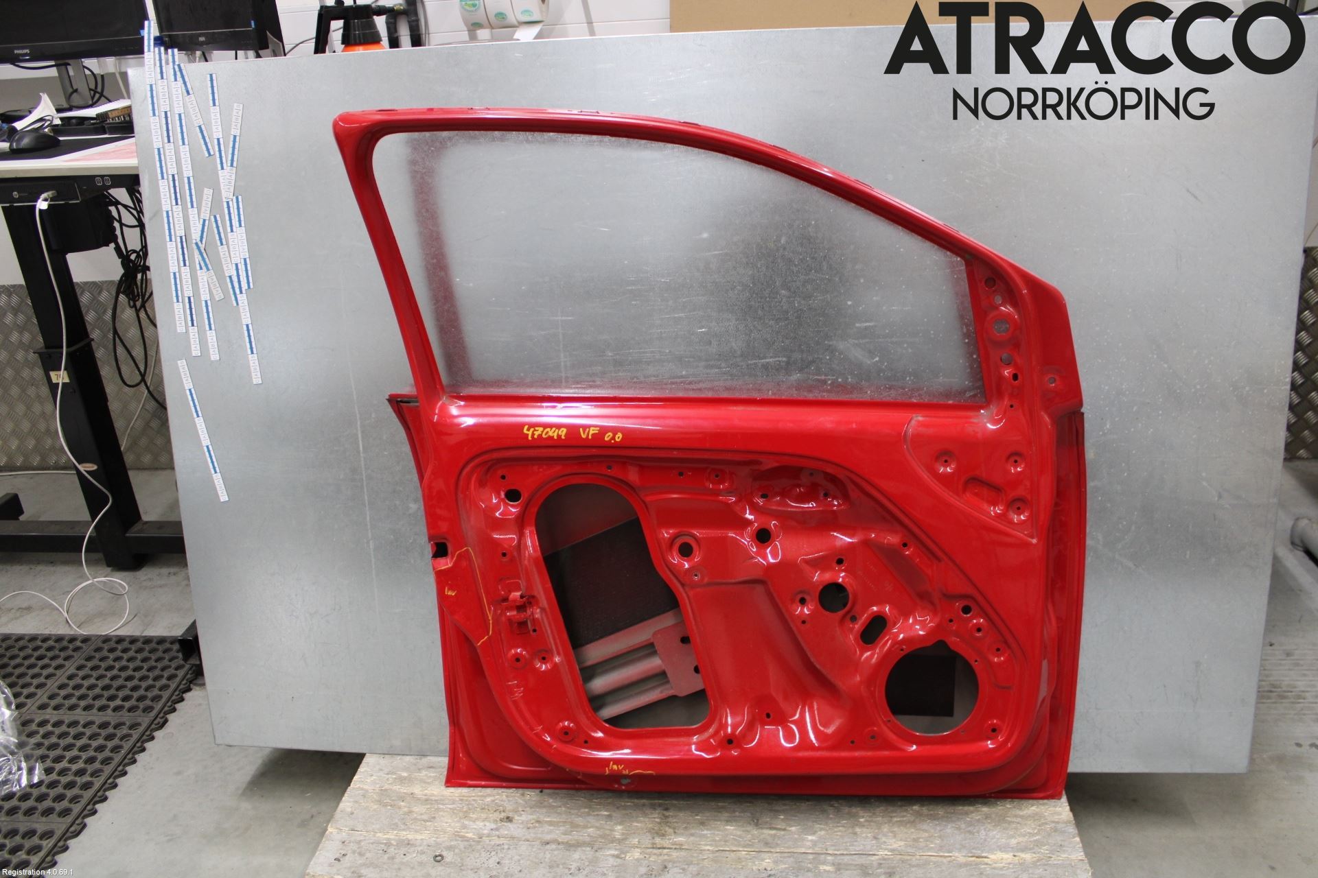 Volkswagen VW UP! / E-UP! Dörr Fram Vänster