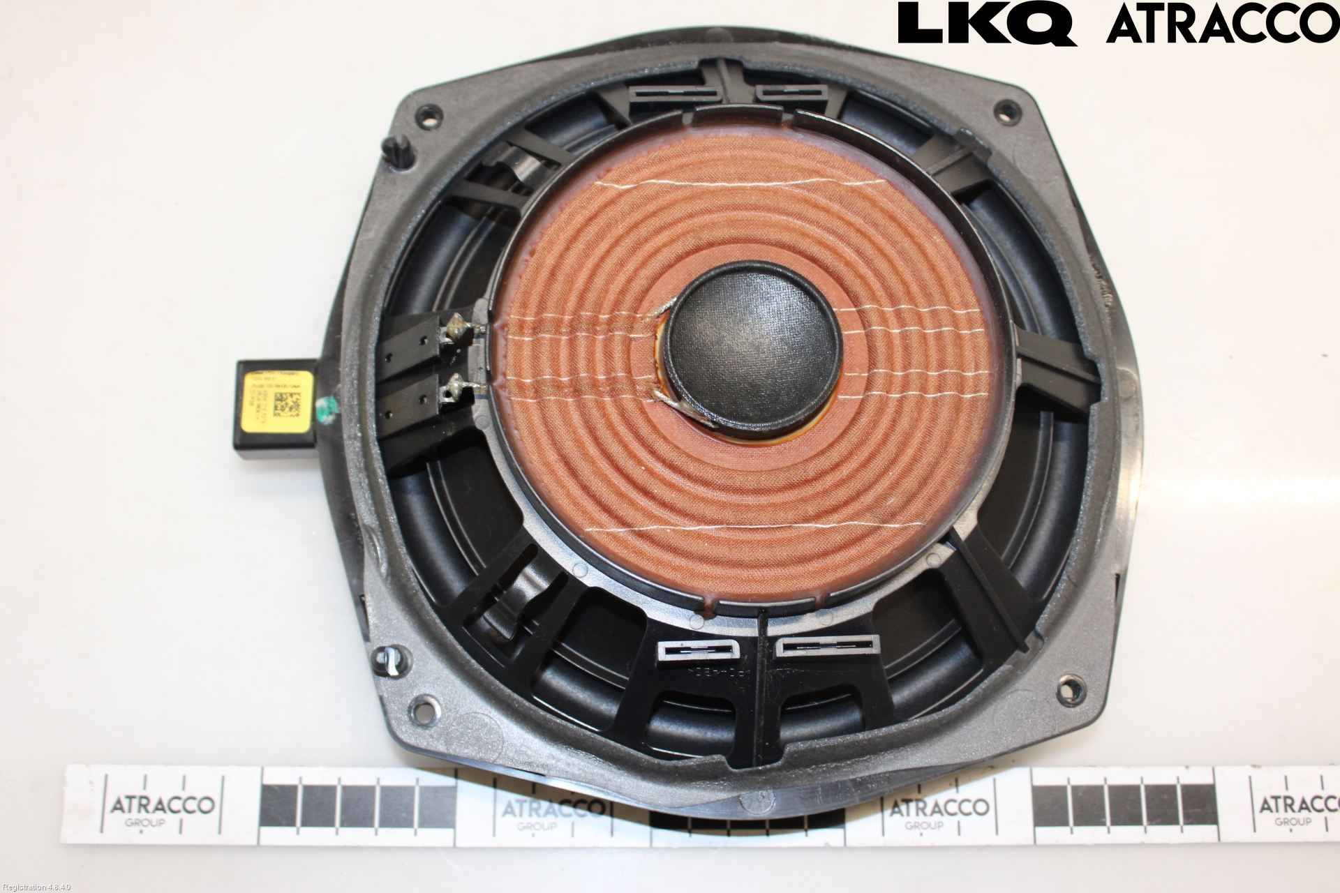 Jaguar XJ X351        10- Högtalare