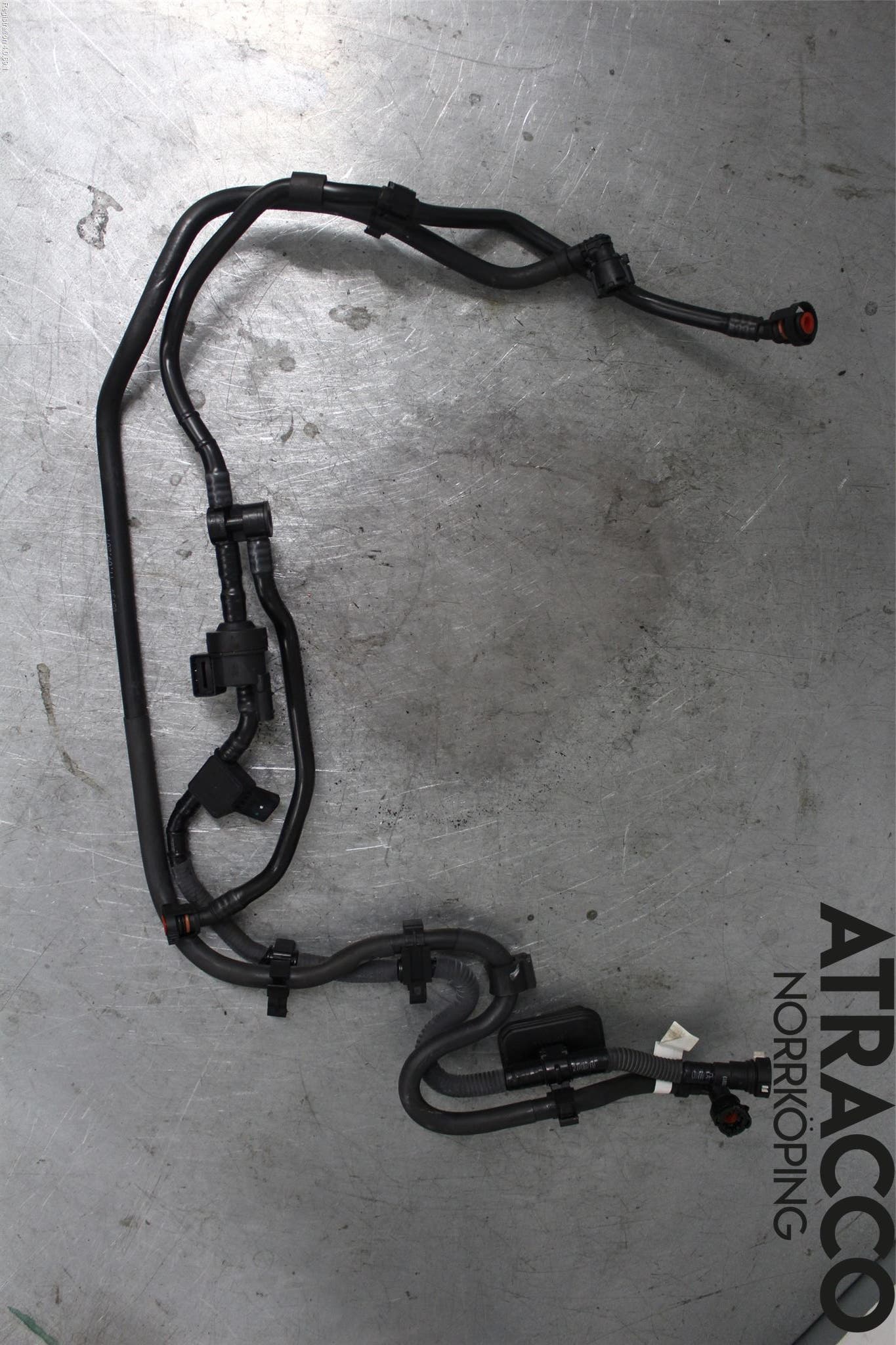 Seat LEON 13-20 Bränslepåfyllnrör-Slang