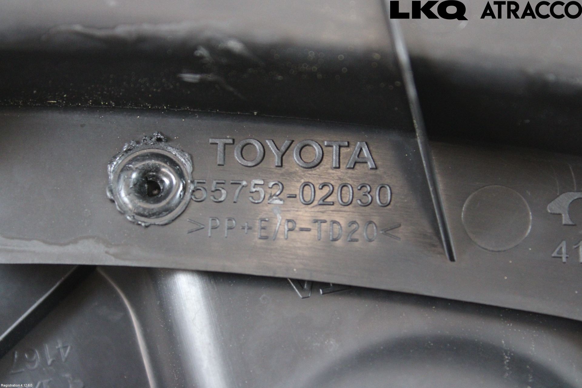 Toyota AURIS 10-12 Torpedplåt-Torpedplast