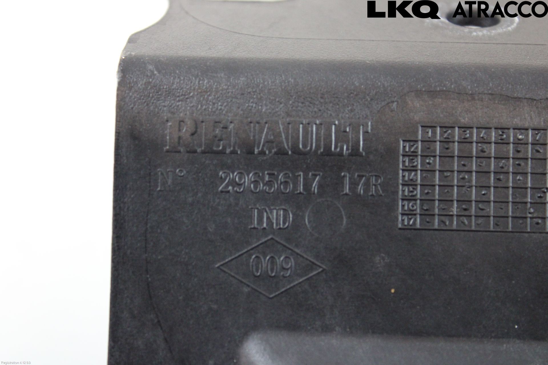 Renault ZOE/E-TECH 13- Front Huvlåsplåt-Balk