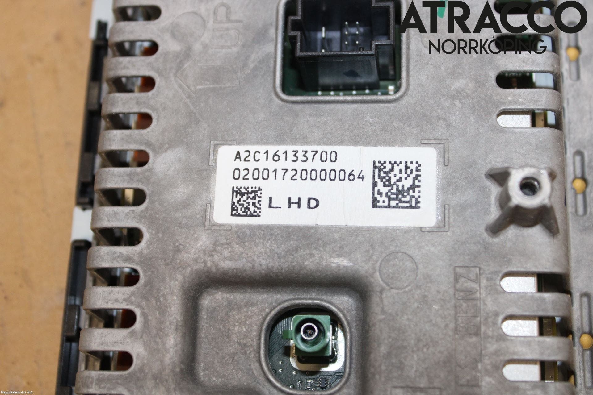 Mercedes-Benz MB E-KLASS (W213) 16-23 Multifunktionsdisplay