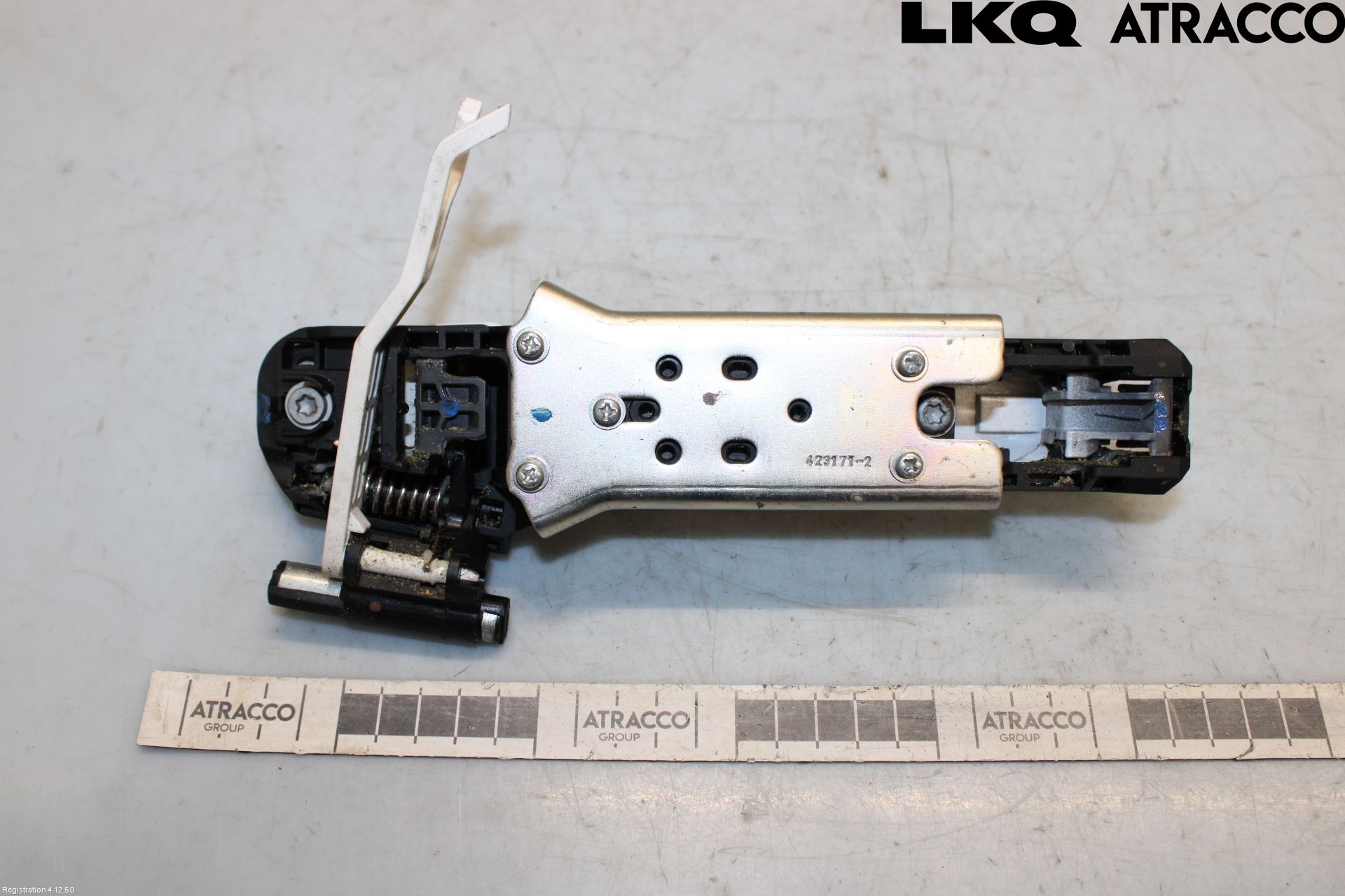 Toyota AURIS 13-19 Dörrhandtag Yttre Hö
