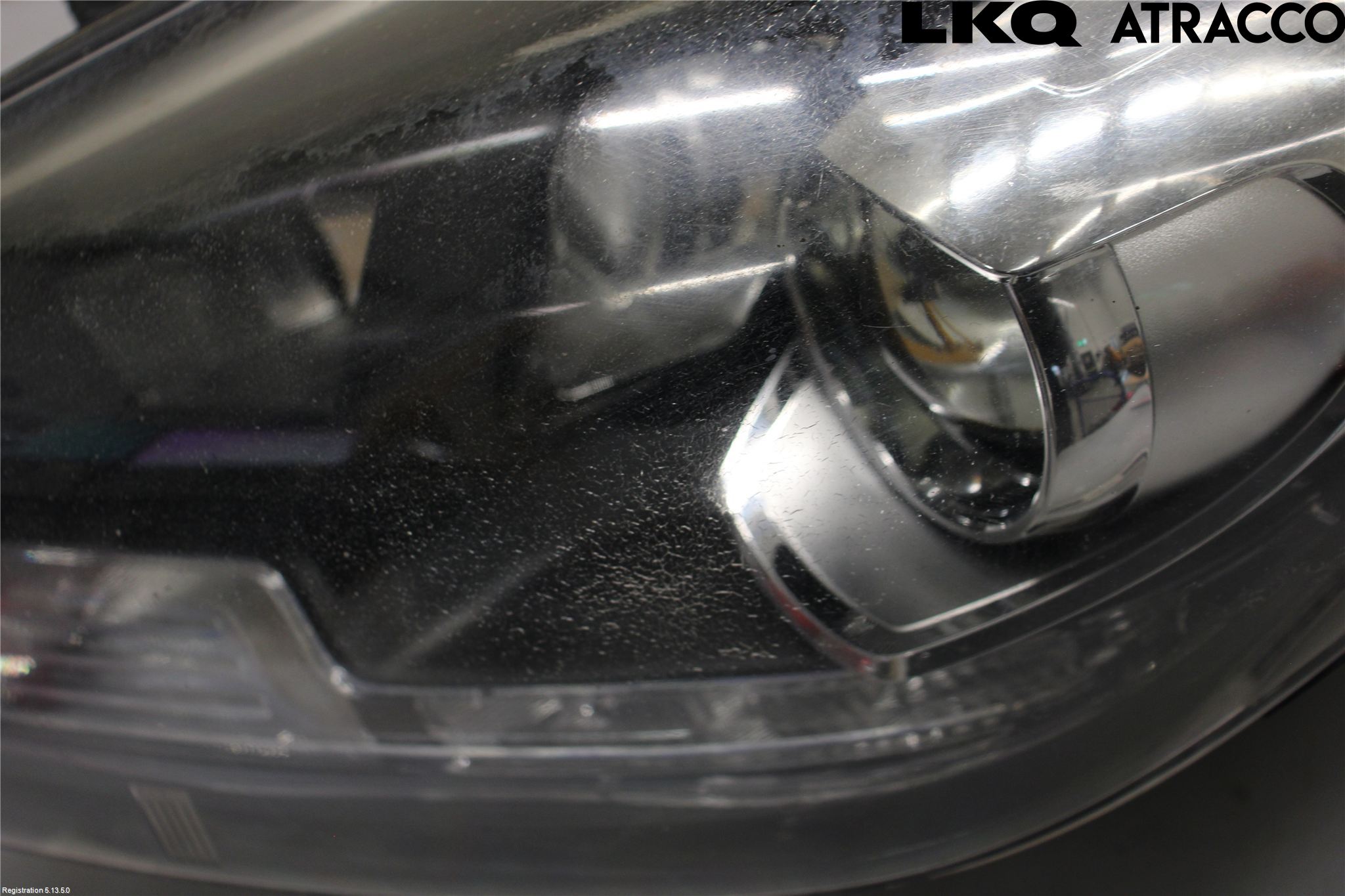 Kia CARENS III 13-19 Strålkastare Vänster