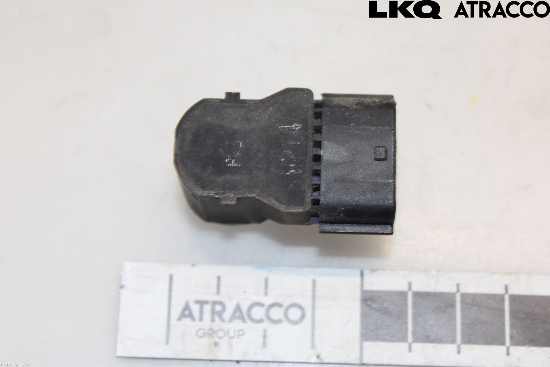 Hyundai i40 08-15 Parkeringshjälp Frontsensor
