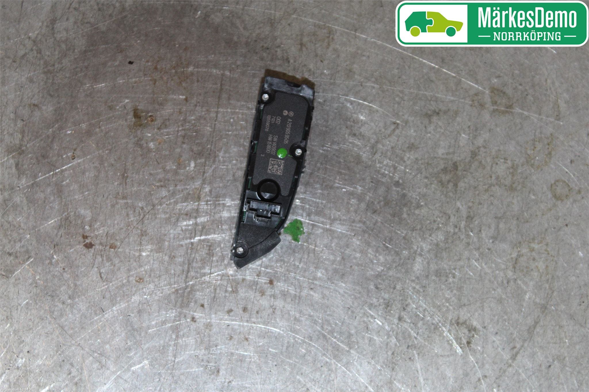 Mercedes-Benz MB E-KLASS (W213) 16-23 Strömställare Multifunktion