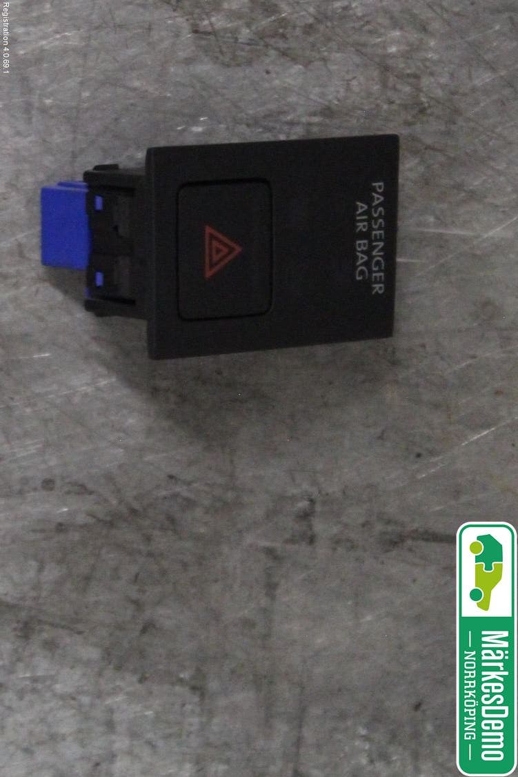 Volkswagen VW GOLF / E-GOLF VII 13-20 Strömställare Varnings