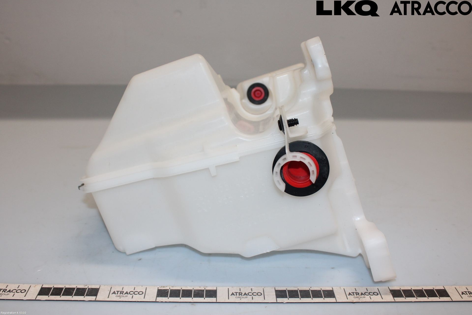 Skoda KAMIQ 20- Spolartank Vindruta-Strål