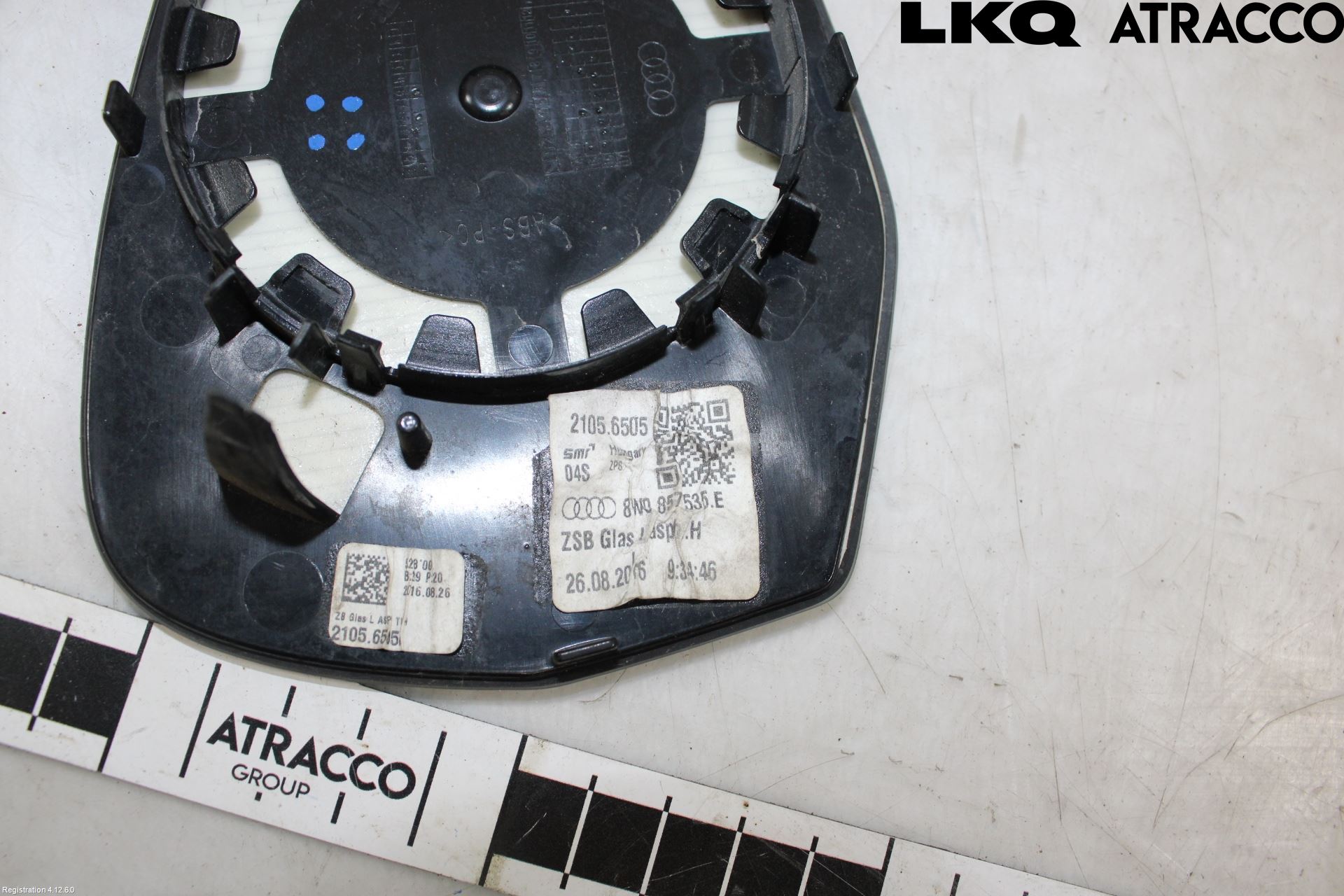 Audi A4/S4 B9 16-19 Spegelglas Vä