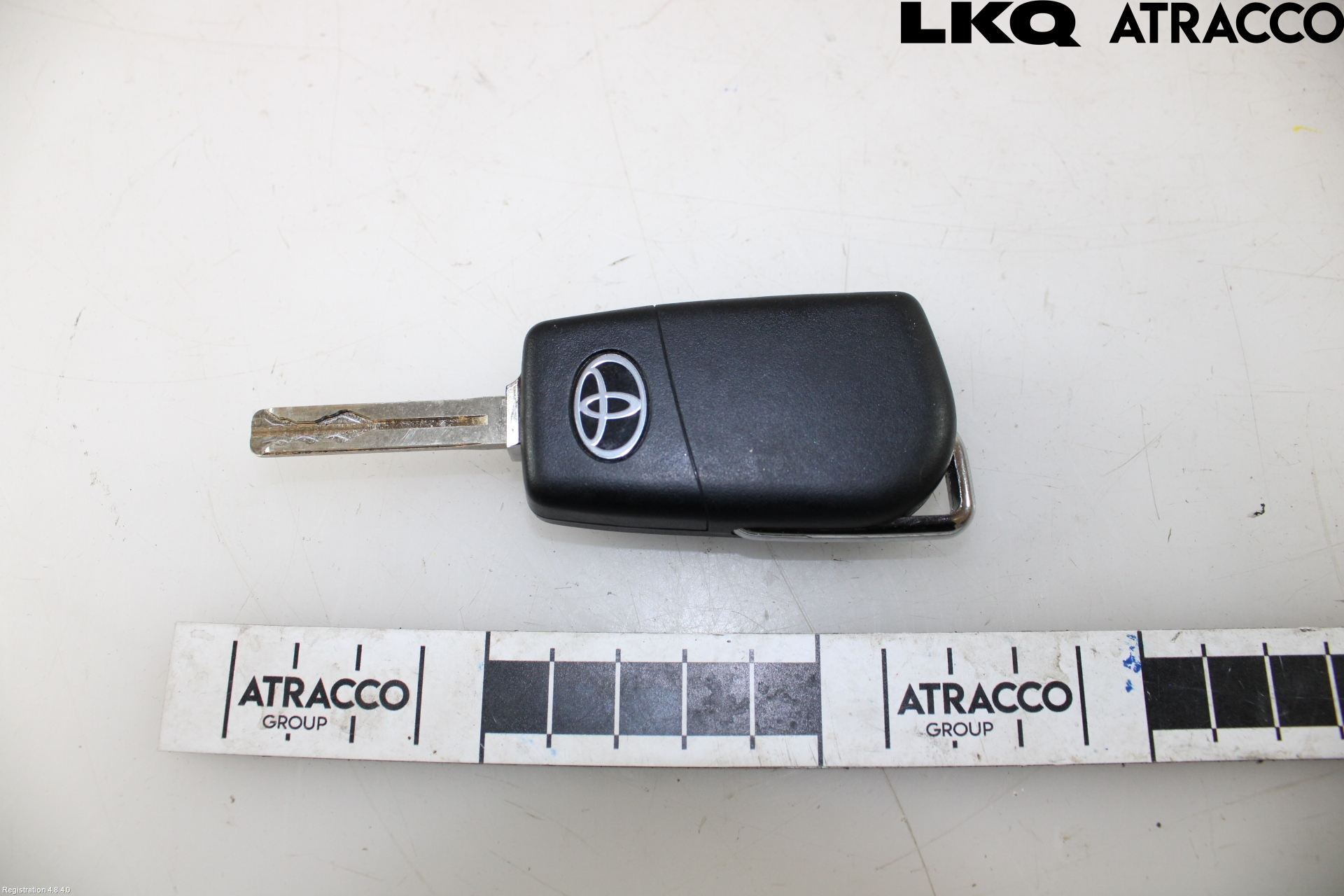 Toyota YARIS CROSS XP21 21- Nyckel-Nycklar