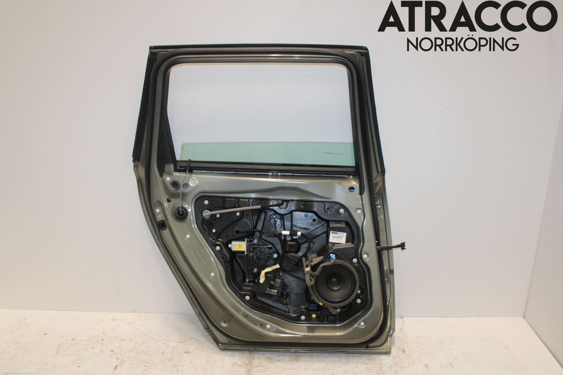 Volvo V70 08-13 Dörr Bak Vänster