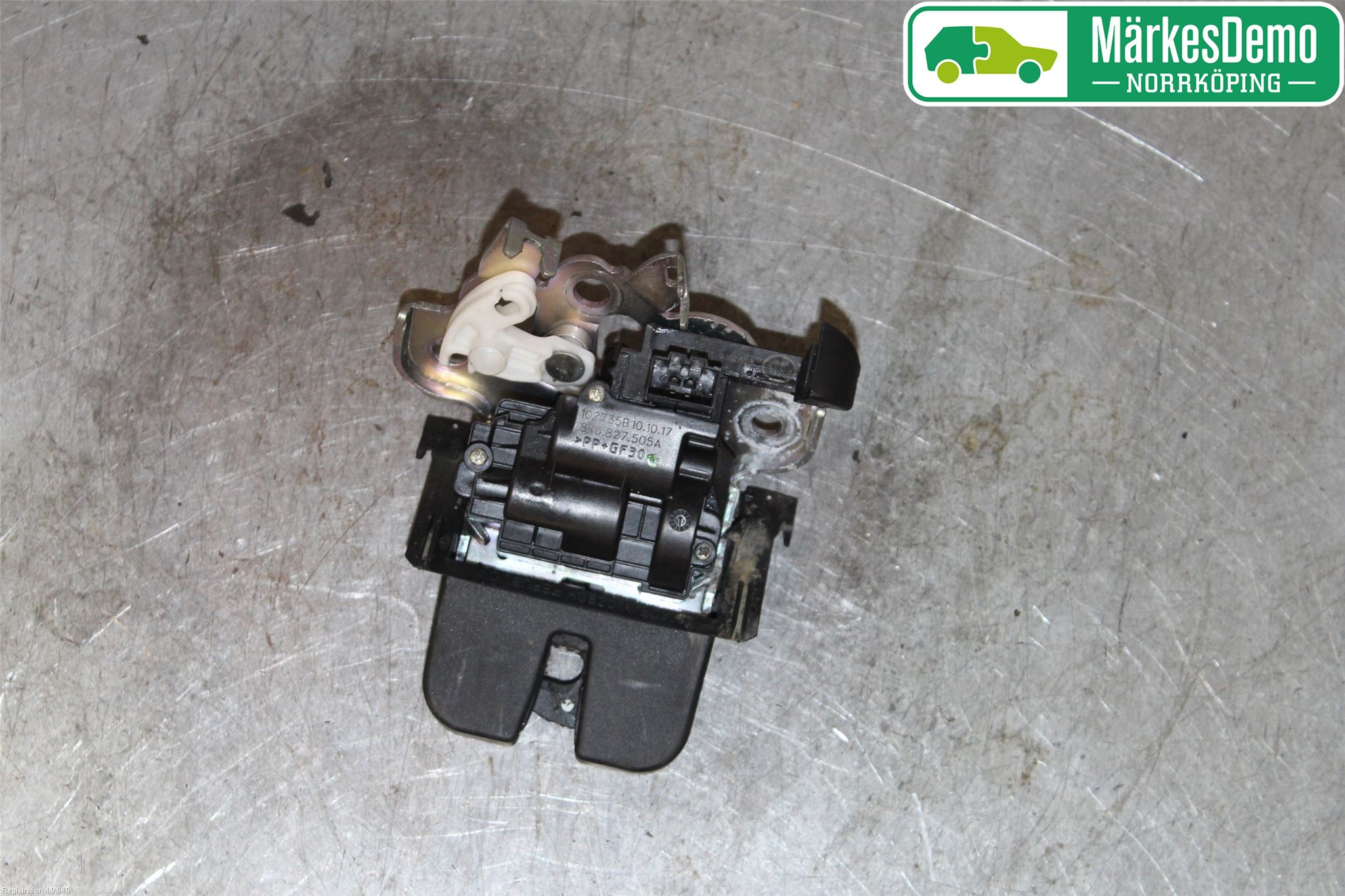 Skoda FABIA 15-21 Låskista Baklucka