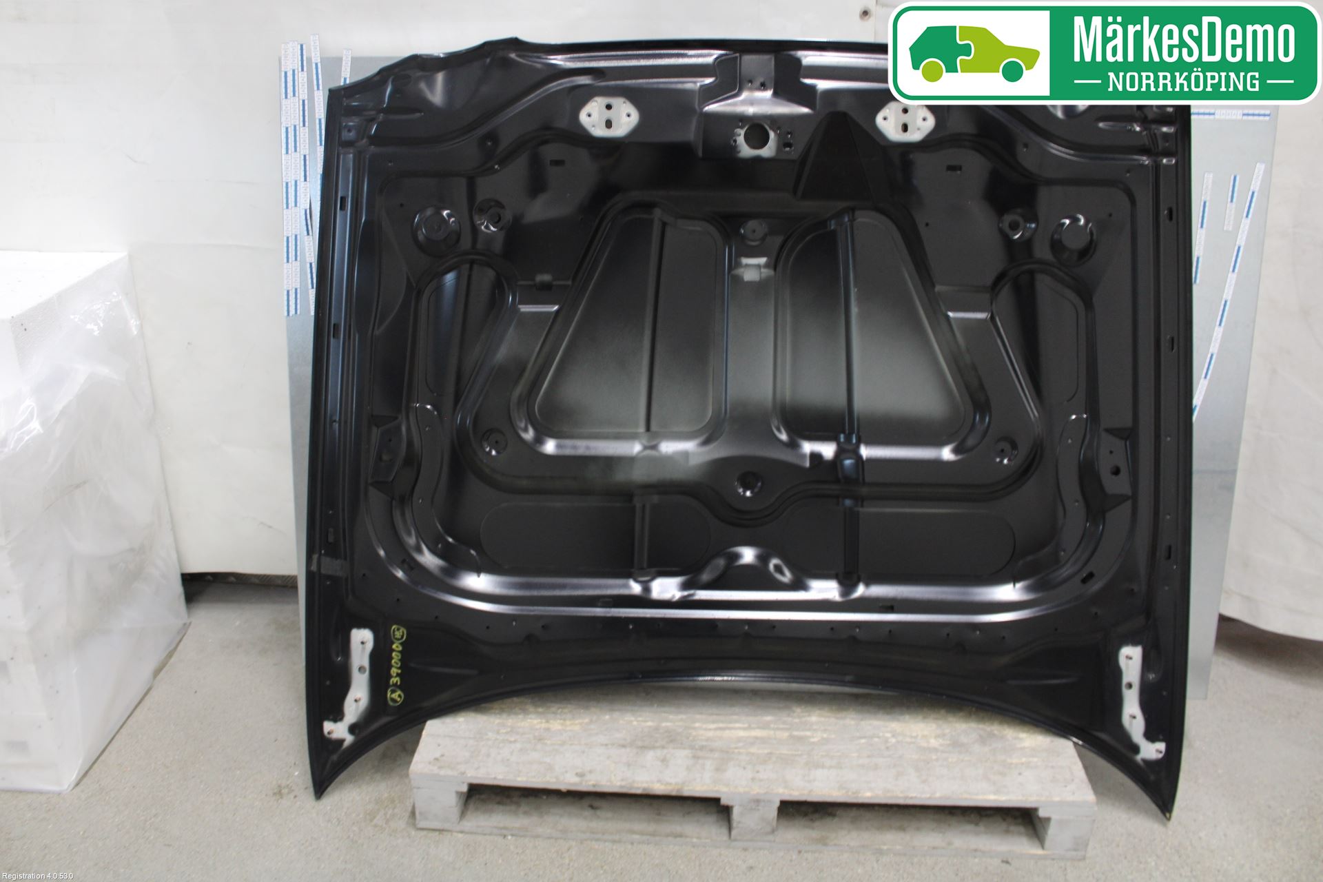 Jaguar XJ X350        03-09 Huv Fram