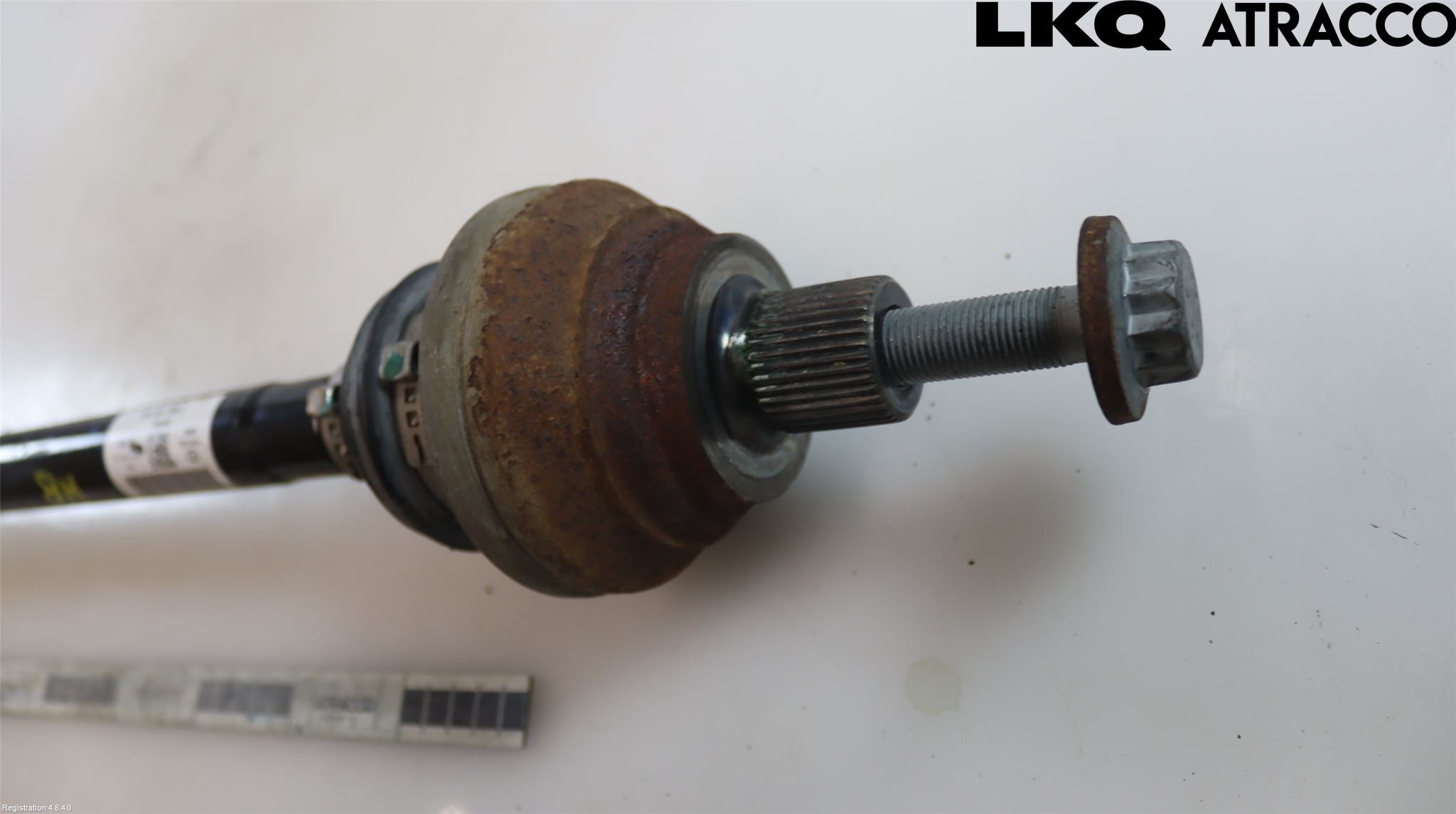 Volkswagen VW ID.4 21- Drivaxel Bak Höger