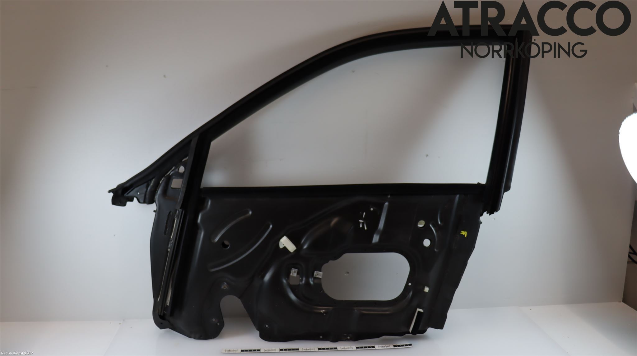 Audi A8/S8 4D 94-02 Dörr Fram Vänster