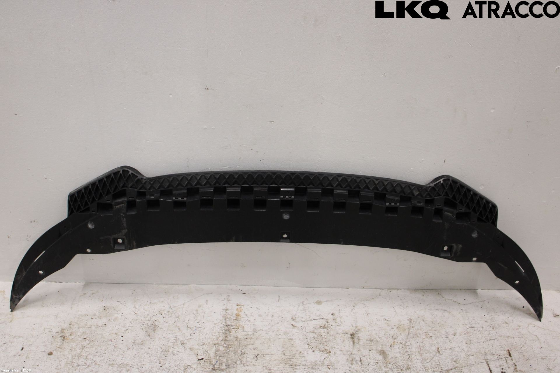 Audi A3/S3 05-13 Frontplåt Undre