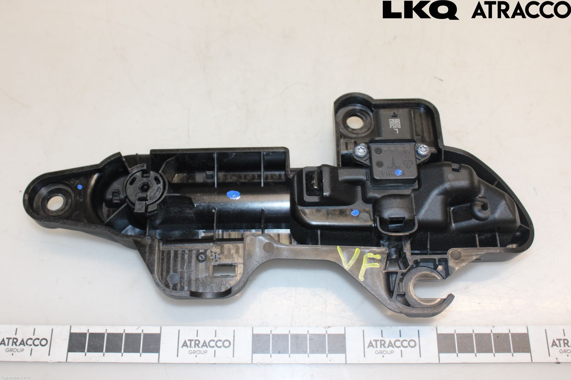 Tesla MODEL 3 17- Dörrhandtag Yttre Vä