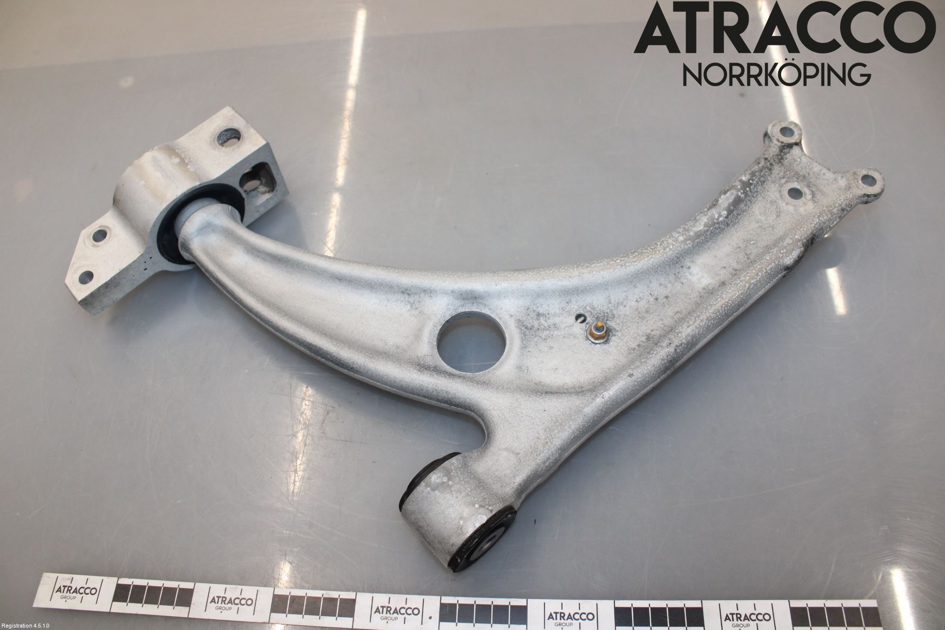 Volkswagen VW PASSAT CC 08-16 Bärarm Fram Undre Hö
