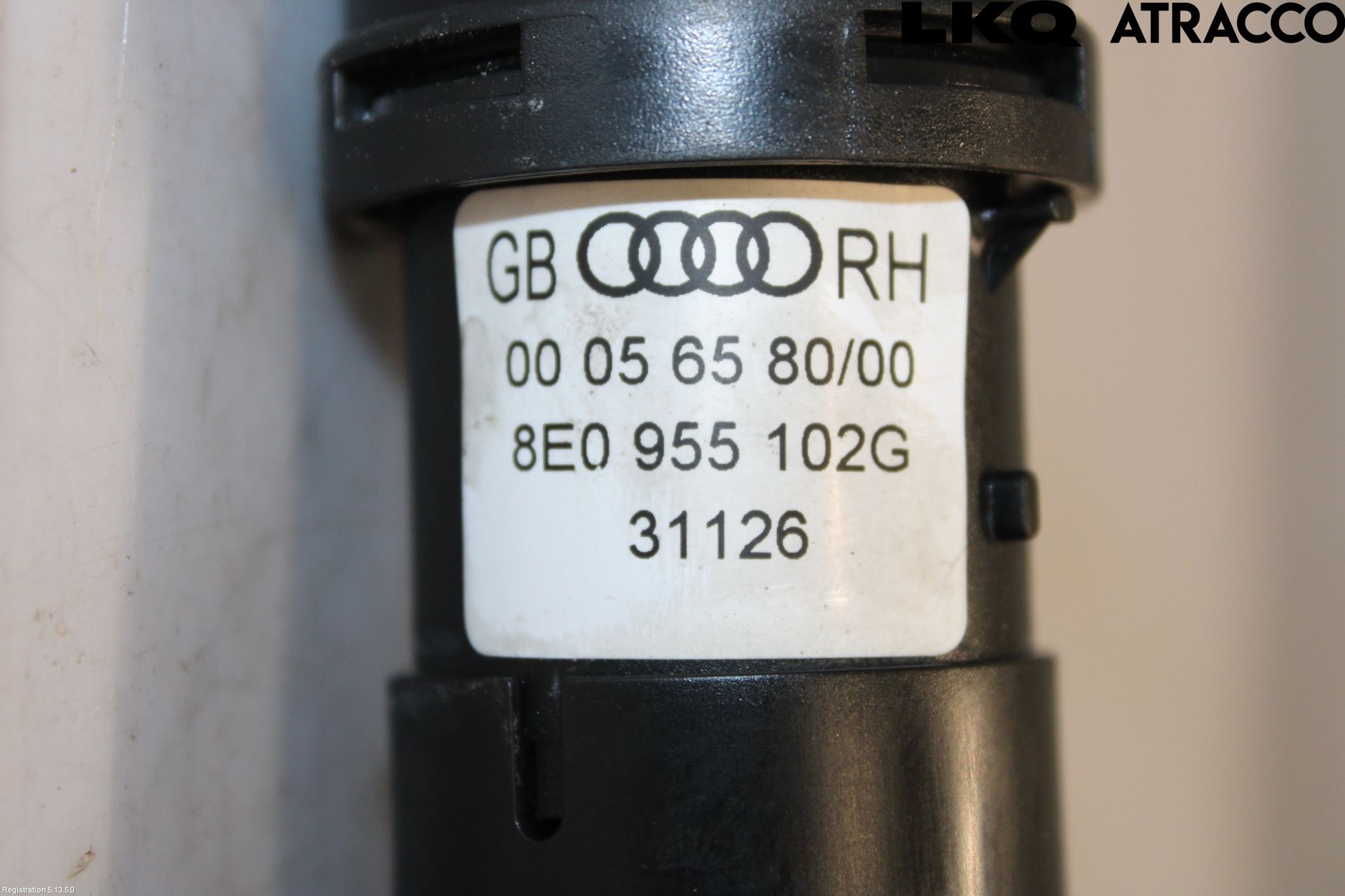 Audi A4/S4 05-07 Spolarmunstycke Strålkastare