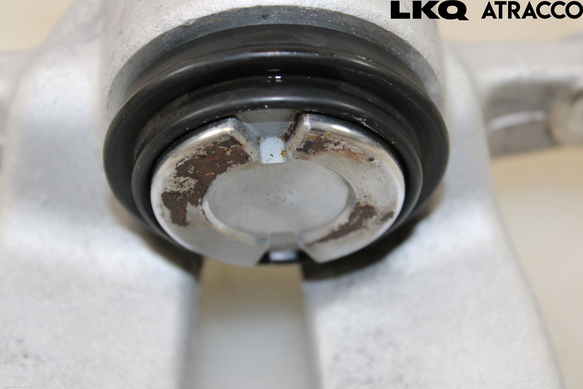 Skoda SUPERB 09-15 Bromsok Bak Vänster