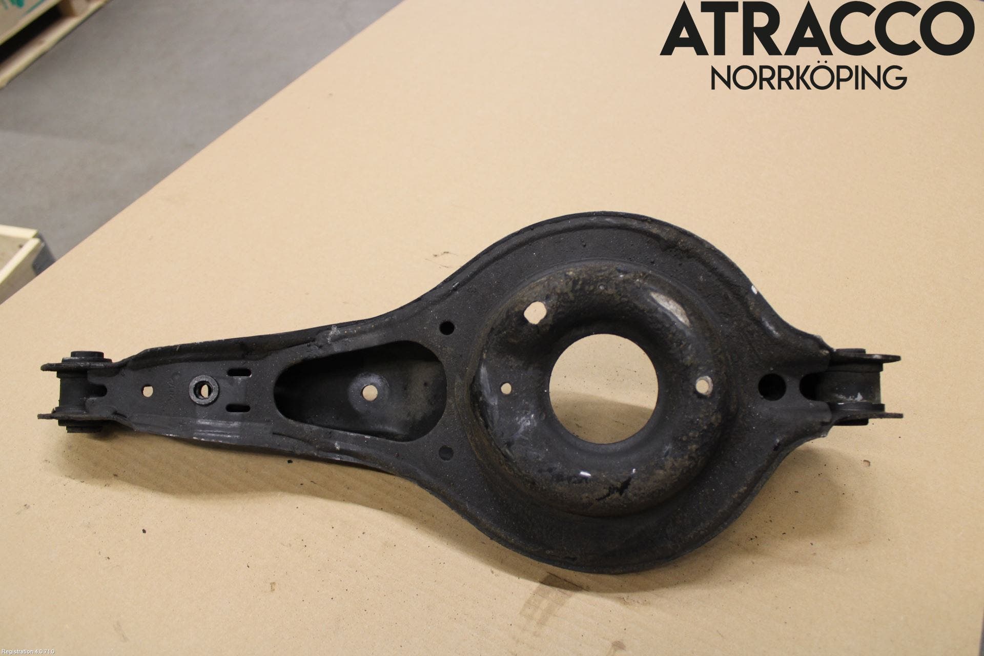 Volvo V40 12-19 Bärarm Bak Vänster