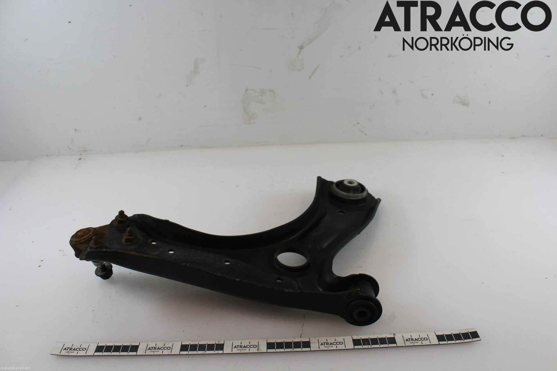 Skoda FABIA 07-14 Bärarm Fram Undre Vä