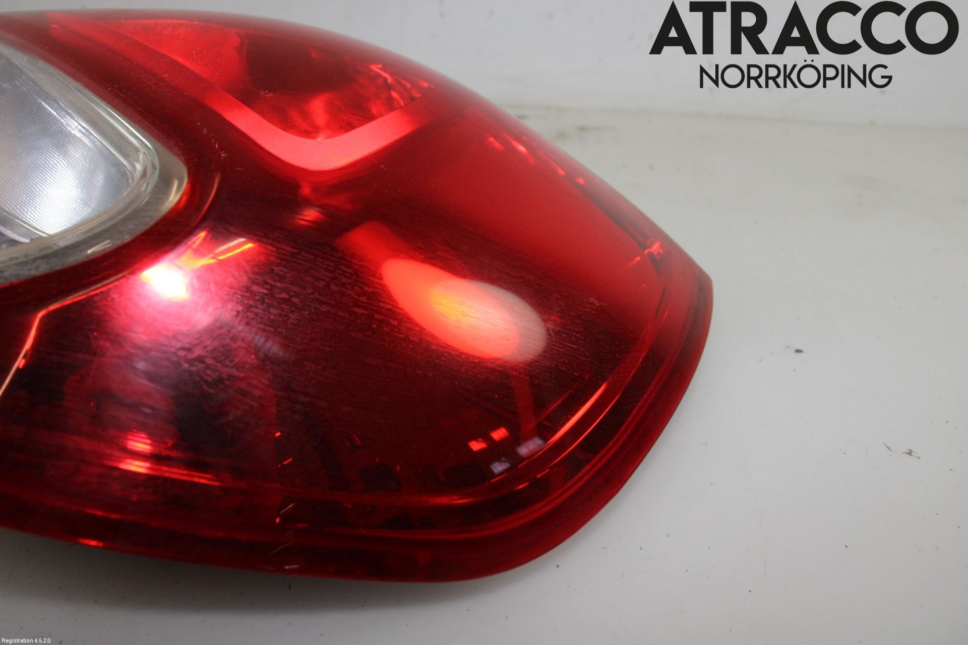 Renault CLIO III  09-12 Bakljus Höger