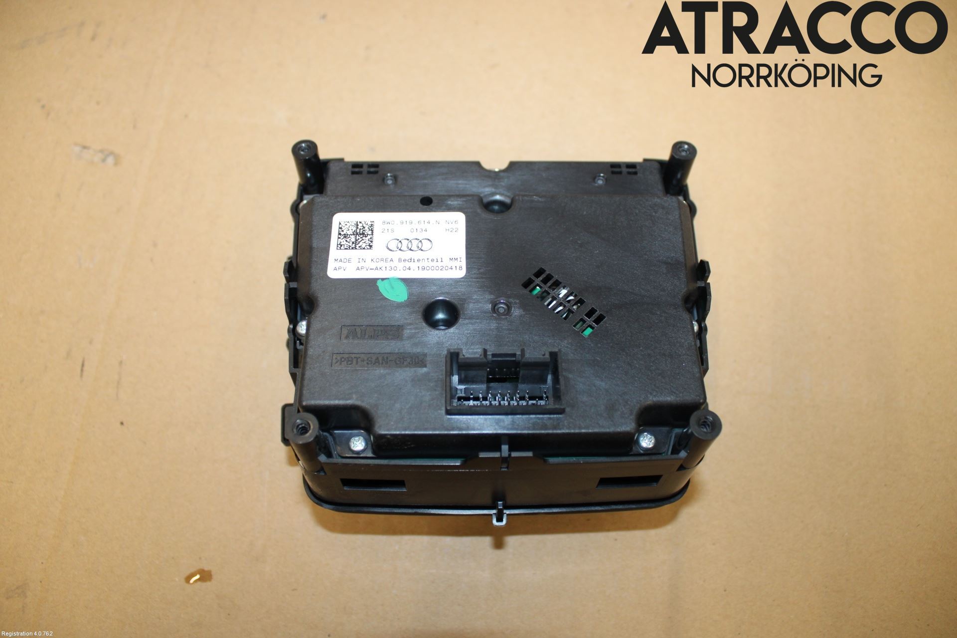 Audi A4/S4 B9 20- Strömställare Färddator