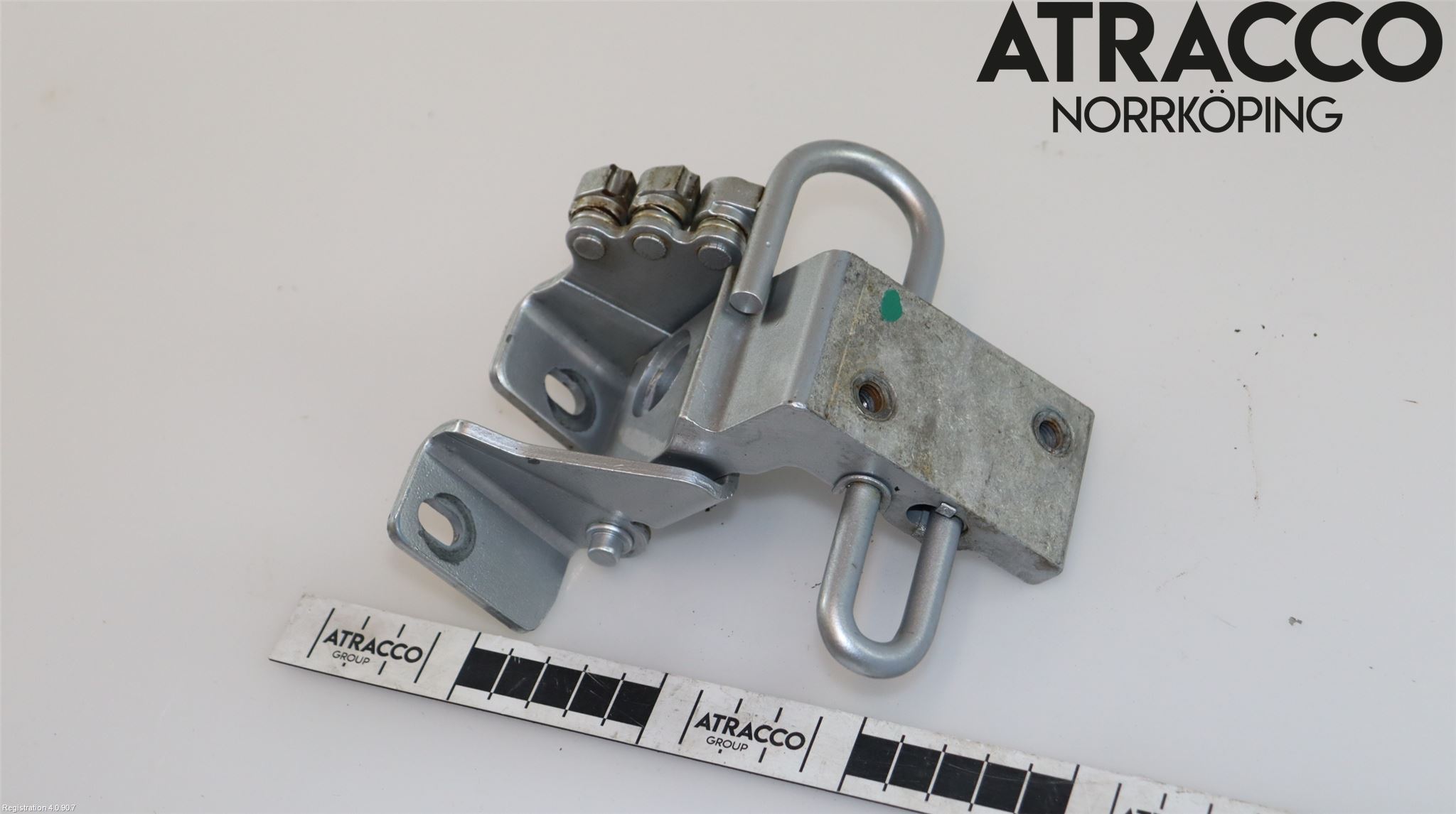 Audi A8/S8 4D 94-02 Dörrgångjärn