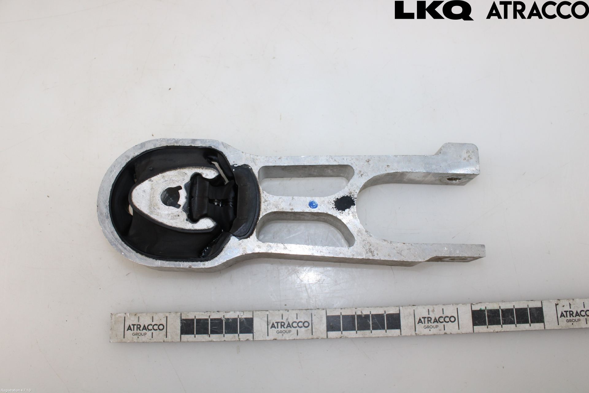 Opel CORSA F, CORSA-E 20- Motorfäste