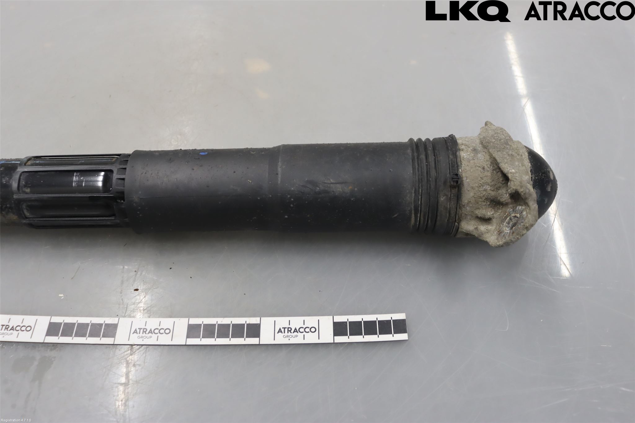 Skoda SUPERB 16-24 Stötdämpare Bak