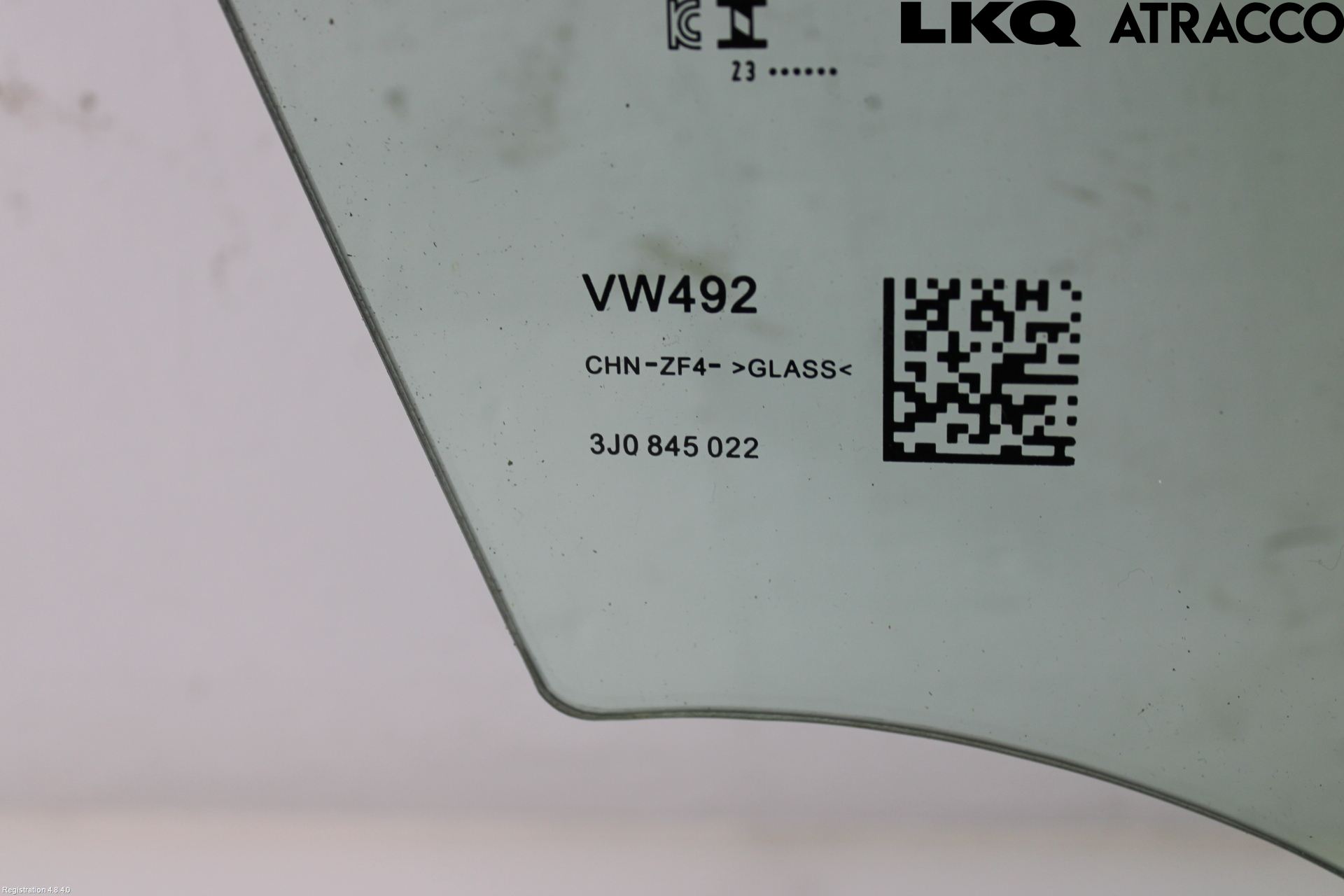 Volkswagen VW PASSAT 24- Dörruta Fram Höger