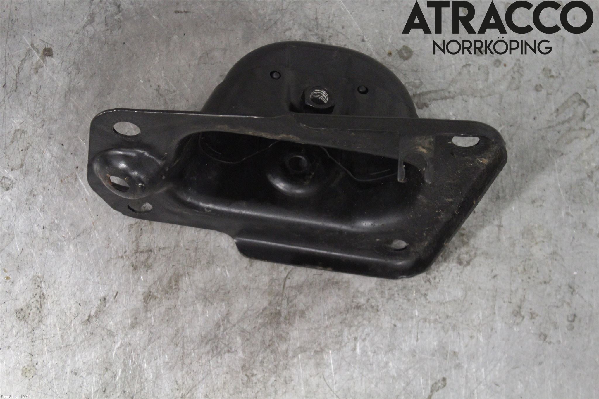 Volkswagen VW TIGUAN 16-24 Bärarm Bak Höger