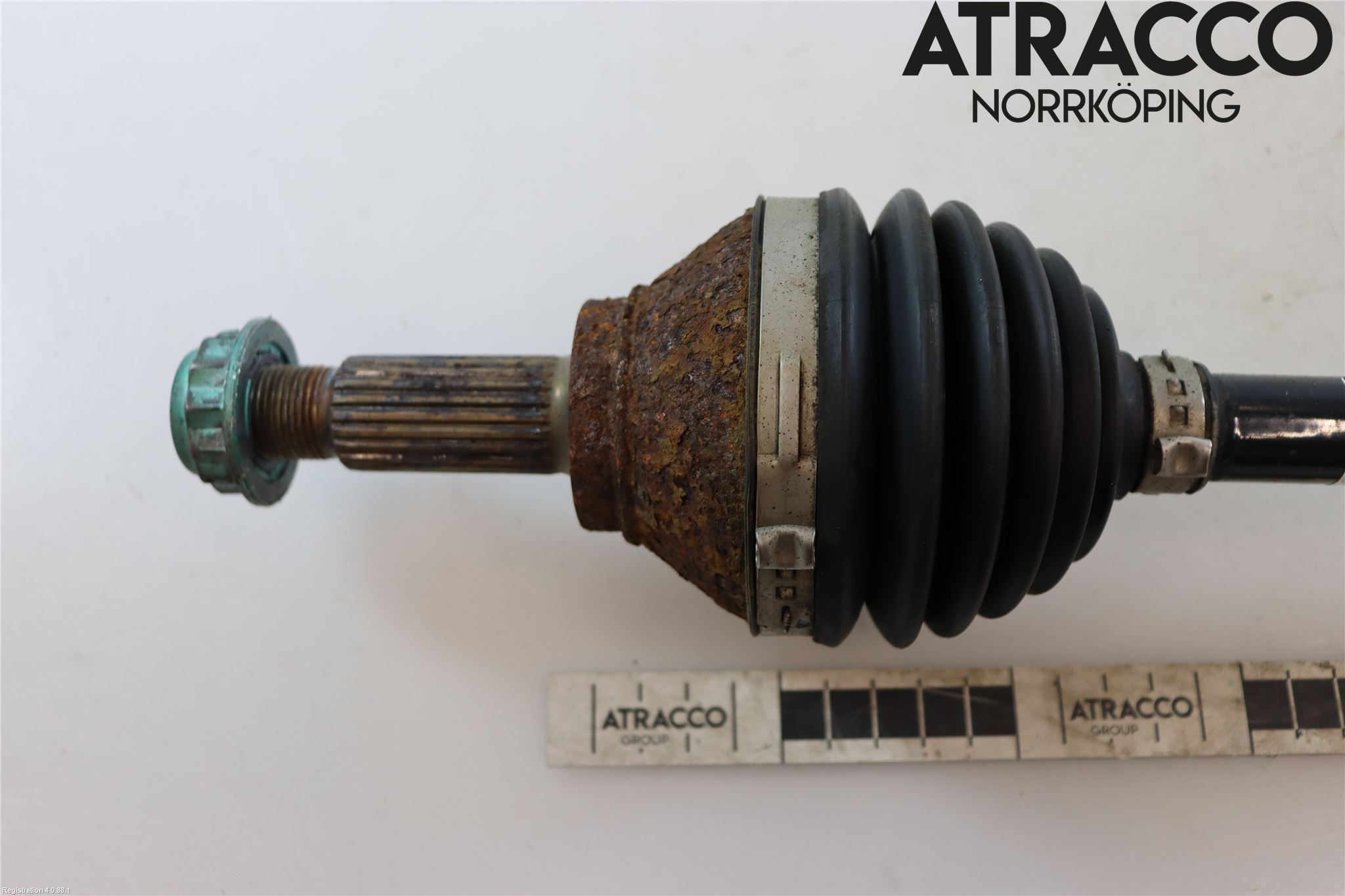 Volkswagen VW UP! / E-UP! Drivaxel Fram Vänster