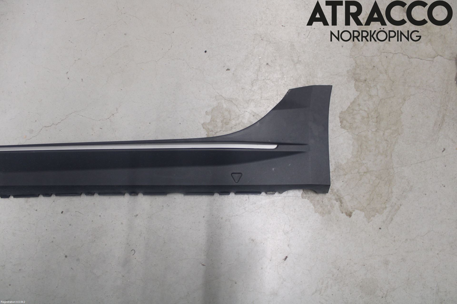 Audi A4/S4 B9 16-19 Sidokjol Vä