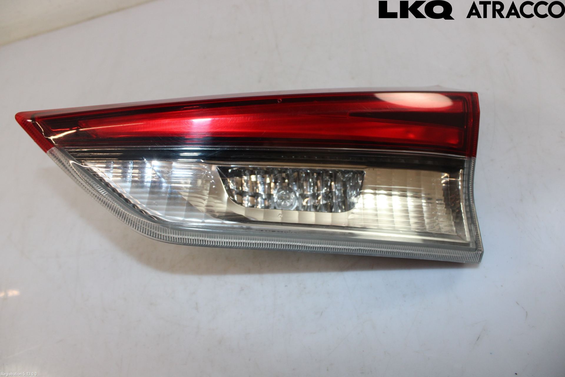 Toyota AURIS 13-19 Bakljus Lucka Hö
